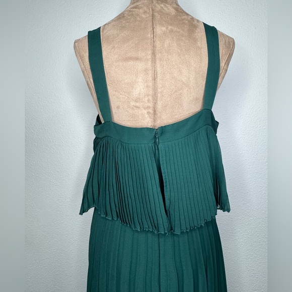 ASOS Green Pleated Maxi Dress - Picture 6 of 8